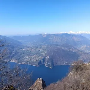  Ferienhaus Casa Caterina - - Iseo